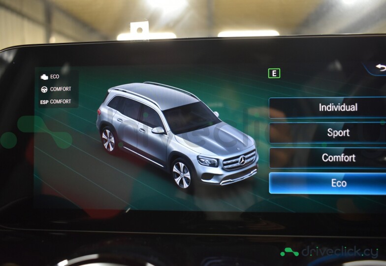 Mercedes GLB-class Black
