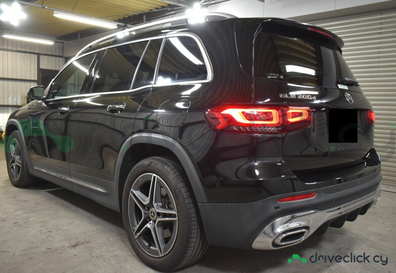 Mercedes GLB-class Black