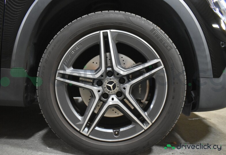 Mercedes GLB-class Black