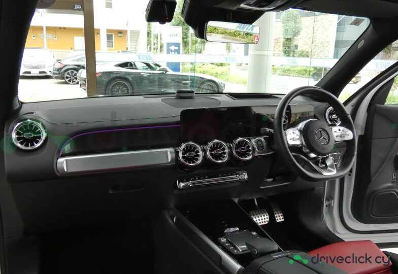 Mercedes GLB-class White