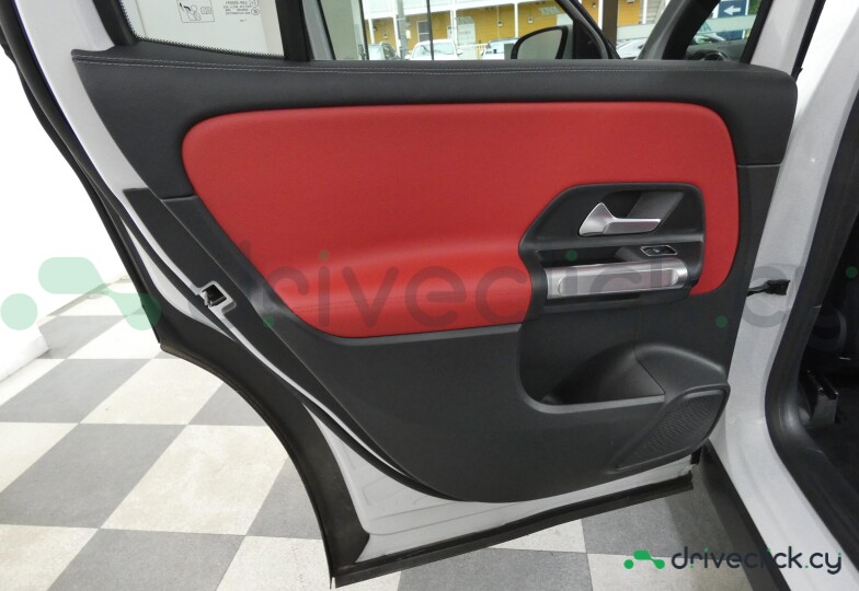 Mercedes GLB-class White