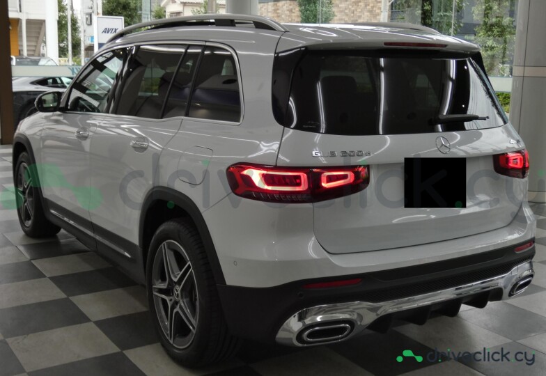 Mercedes GLB-class White