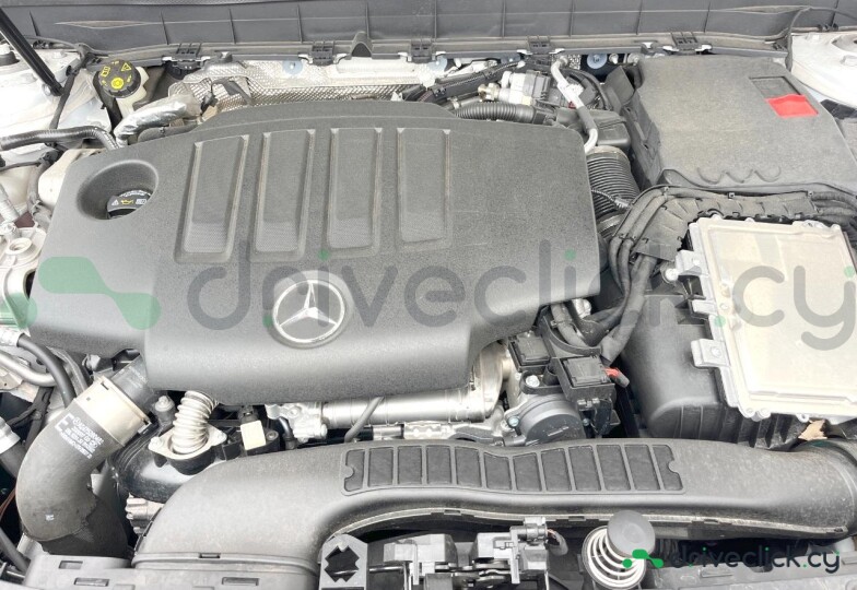Mercedes GLB-class White