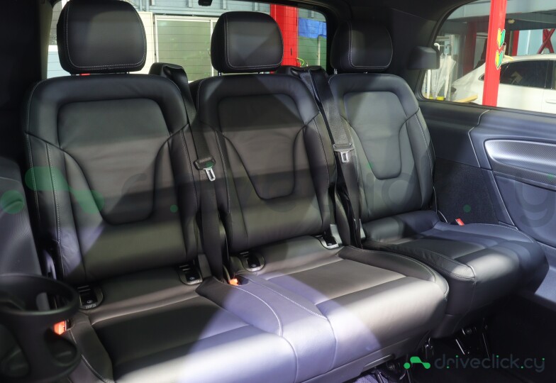 Mercedes V-class White