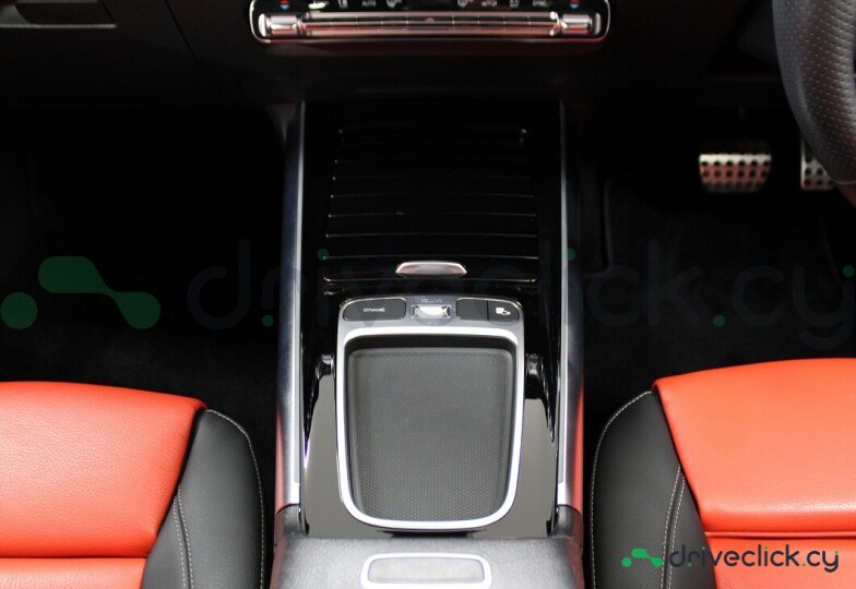 Mercedes GLA-class Black
