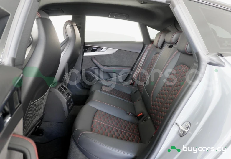 Audi RS5 Sportback Серый