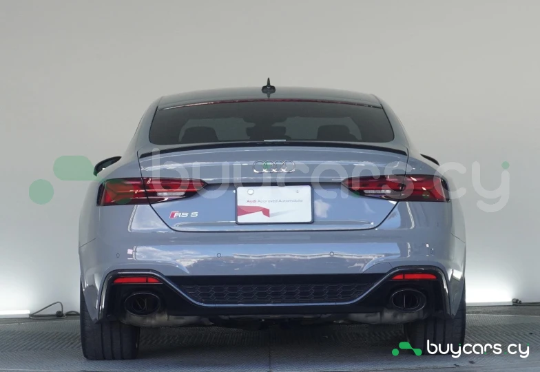 Audi RS5 Sportback Серый