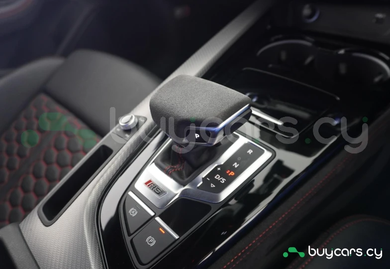 Audi RS5 Sportback Серый