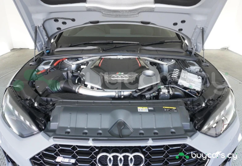 Audi RS5 Sportback Серый