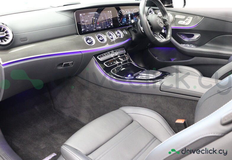 Mercedes E-class Black