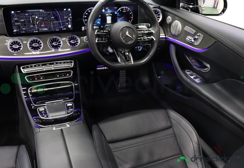 Mercedes E-class Black