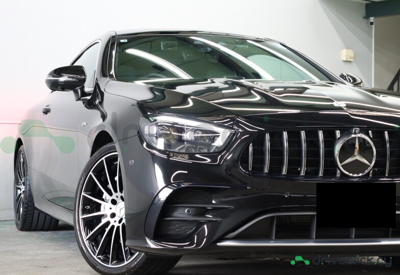 Mercedes E-class Black