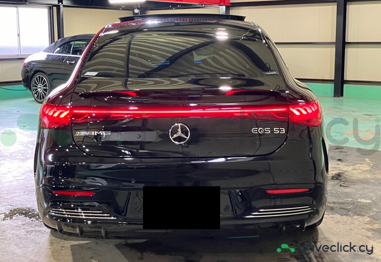 Mercedes EQS Black