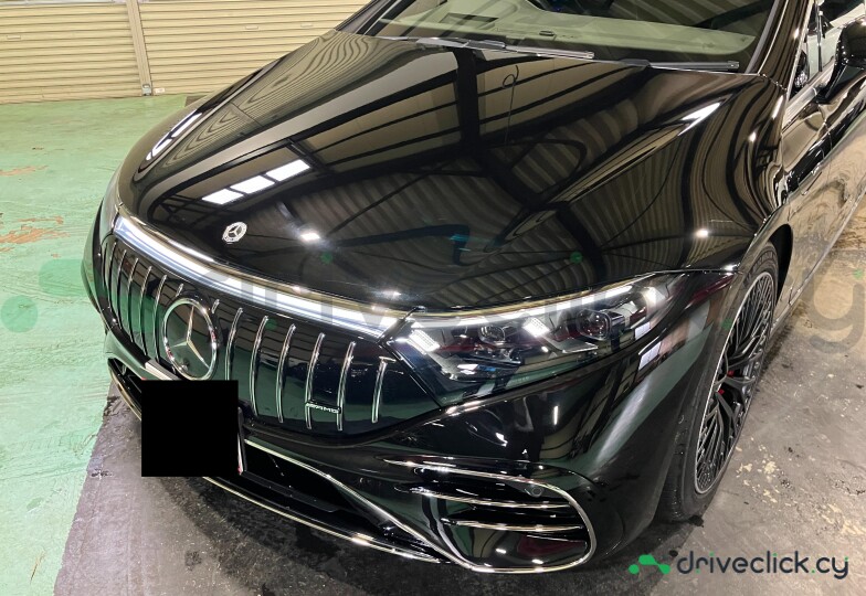Mercedes EQS Black