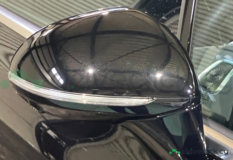 Mercedes EQS Black