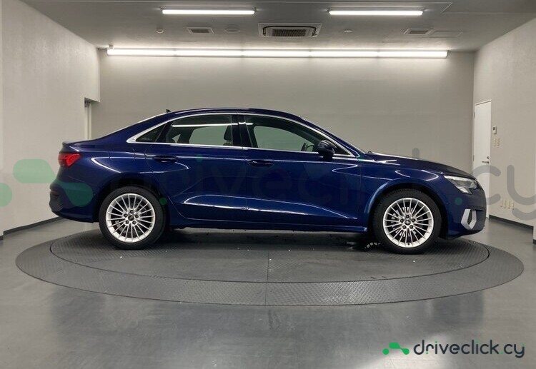 Audi A3 Синий