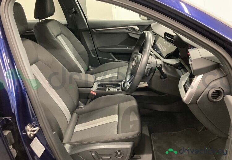 Audi A3 Синий