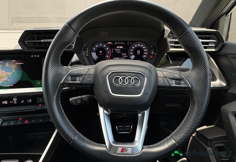 Audi A3 Белый