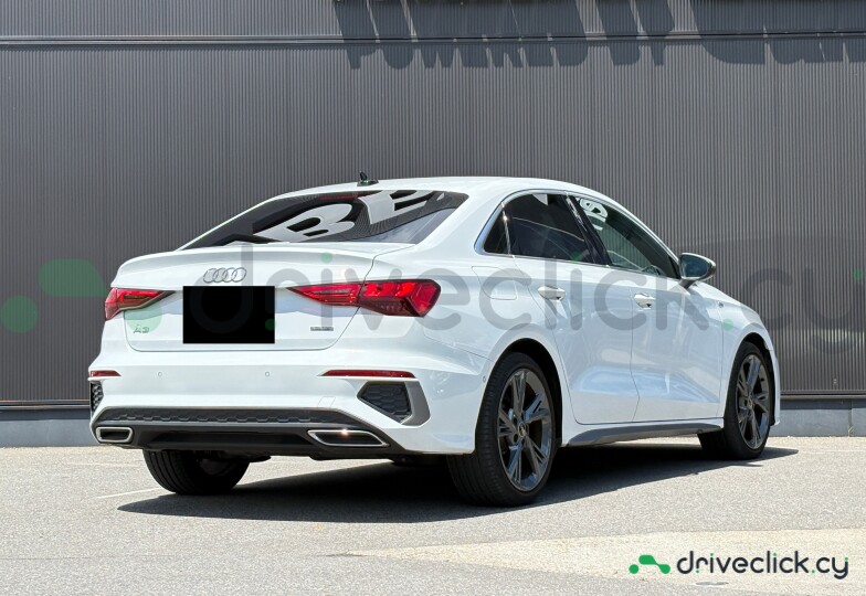 Audi A3 Белый