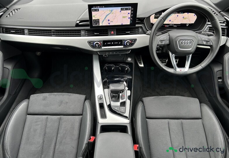 Audi A4 Серый