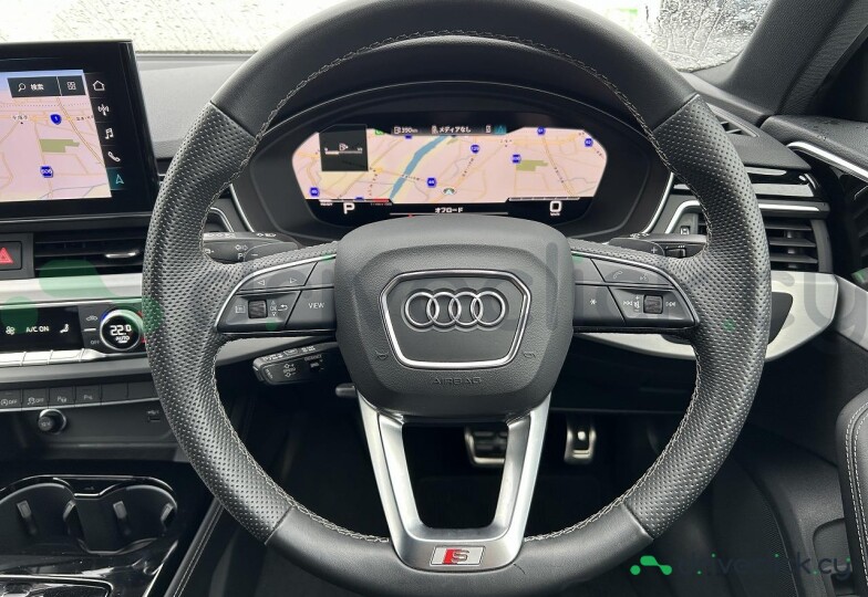 Audi A4 Серый
