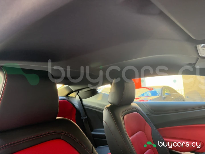 Chevrolet Camaro Черный