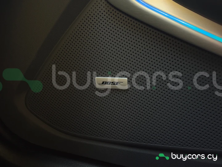 Chevrolet Camaro Черный