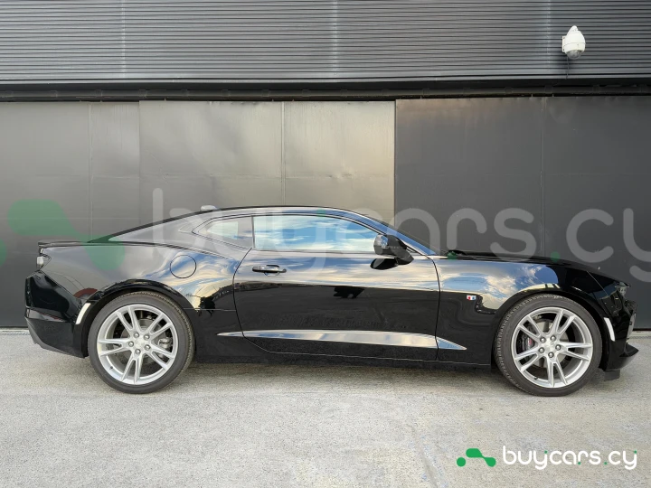 Chevrolet Camaro Черный