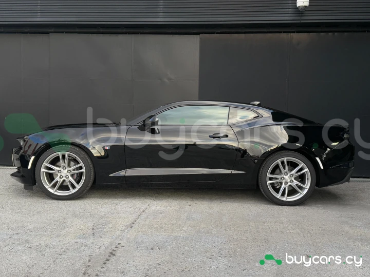 Chevrolet Camaro Черный