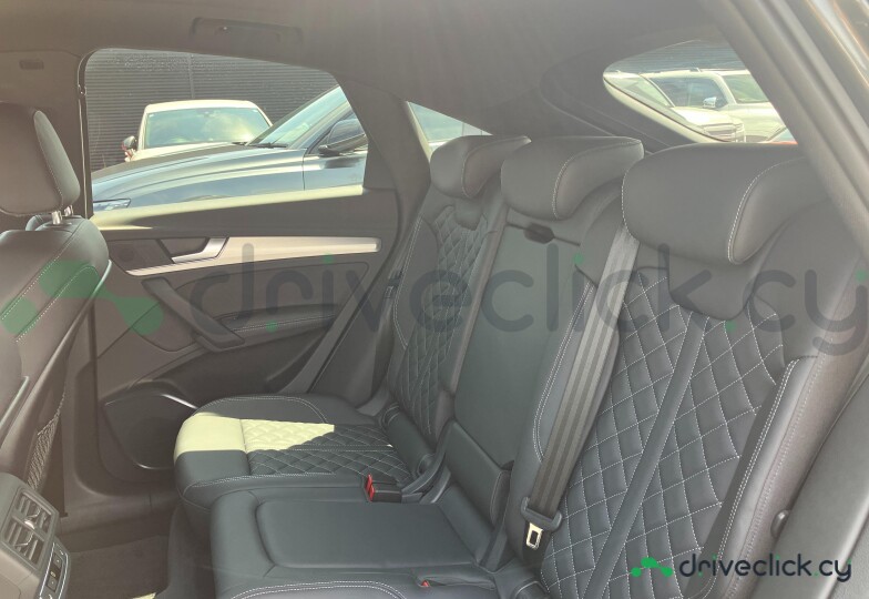 Audi Q5 Sportback Grey