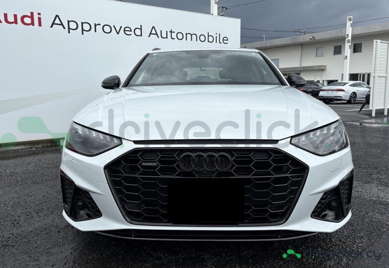 Audi A4 Белый