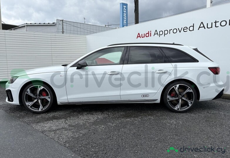 Audi A4 Белый