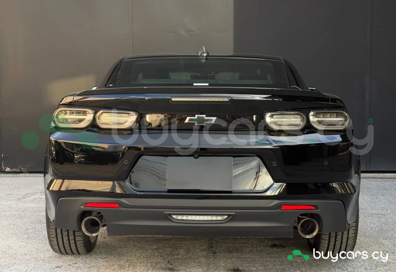 Chevrolet Camaro Черный