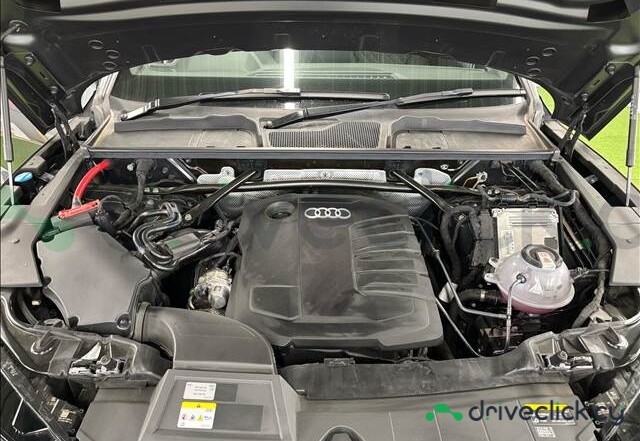 Audi Q5 Sportback Grey