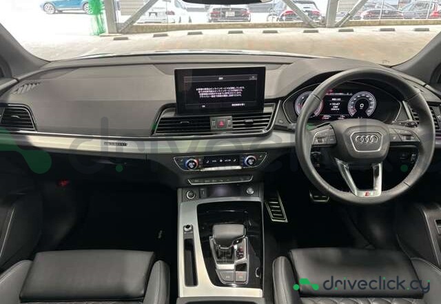 Audi Q5 Sportback Grey