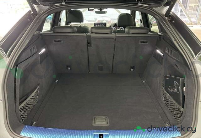 Audi Q5 Sportback Grey