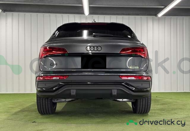 Audi Q5 Sportback Grey