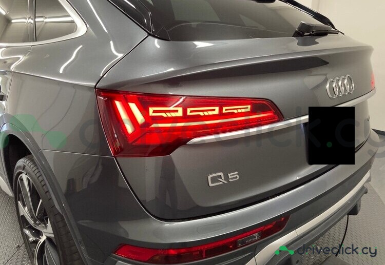 Audi Q5 Sportback Grey