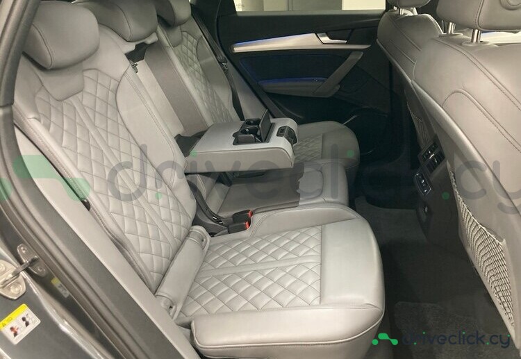 Audi Q5 Sportback Grey