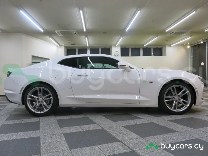 Chevrolet Camaro White