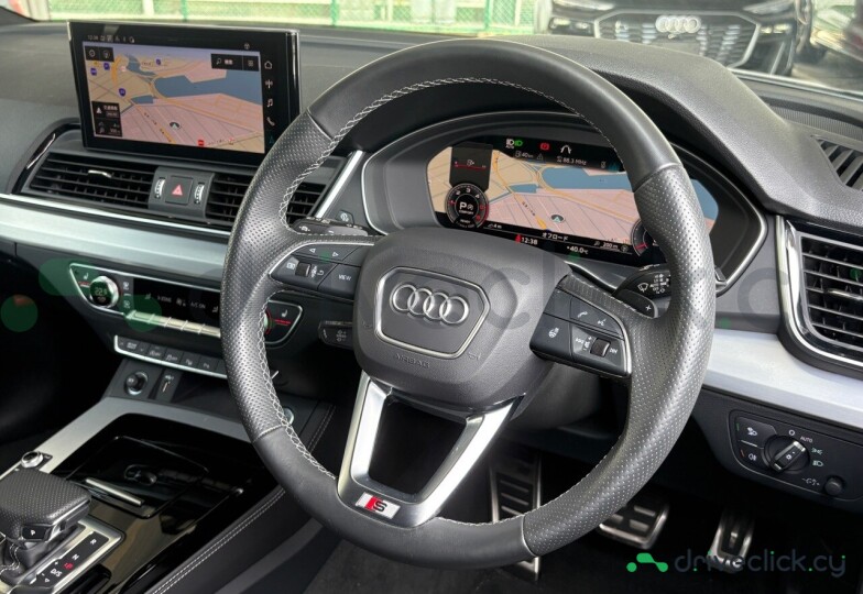 Audi Q5 Sportback White