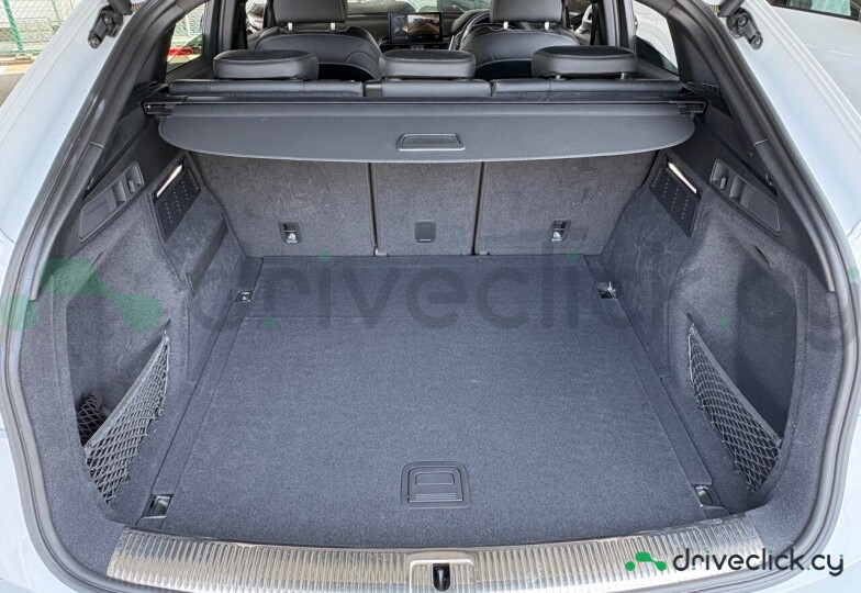 Audi Q5 Sportback White