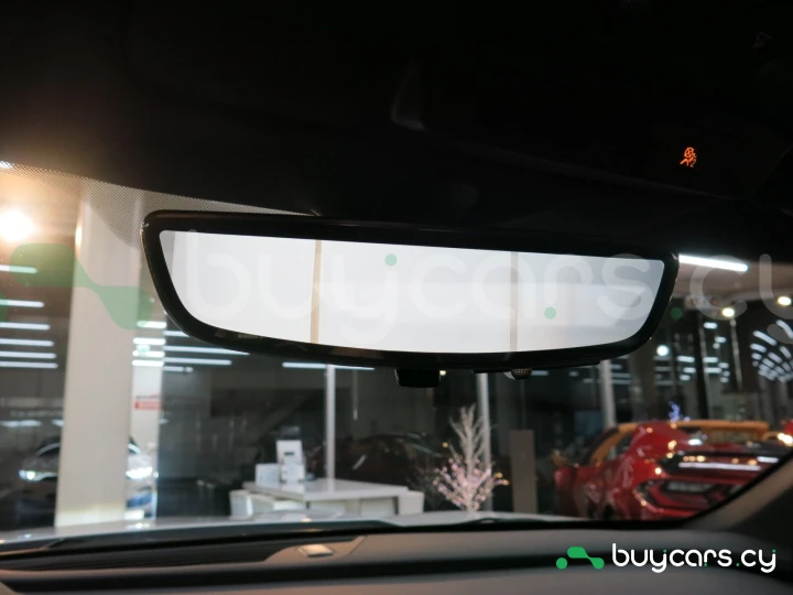 Chevrolet Camaro White