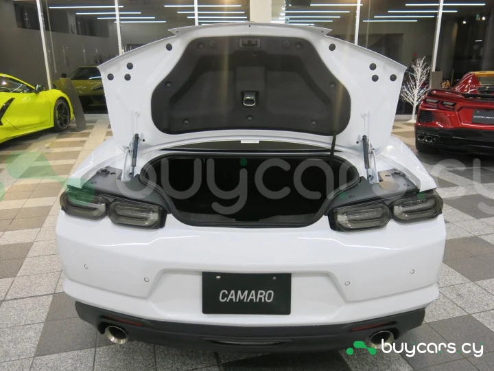 Chevrolet Camaro White