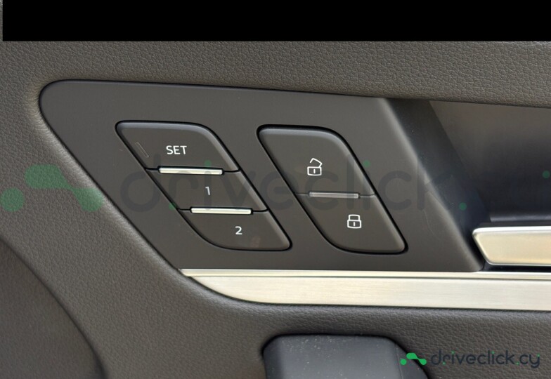 Audi Q5 Sportback White