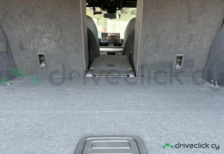 Audi Q5 Sportback White