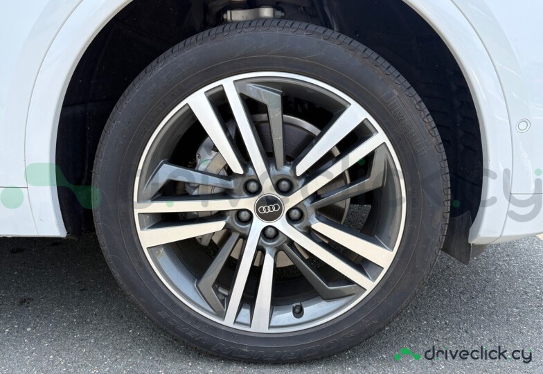Audi Q5 Sportback White