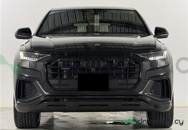 Audi Q8 Black