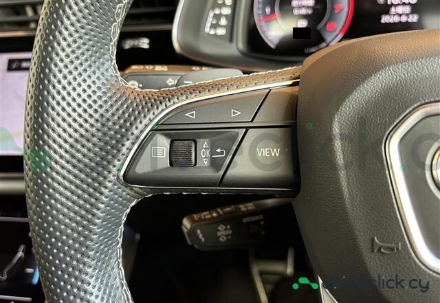Audi Q7 Grey