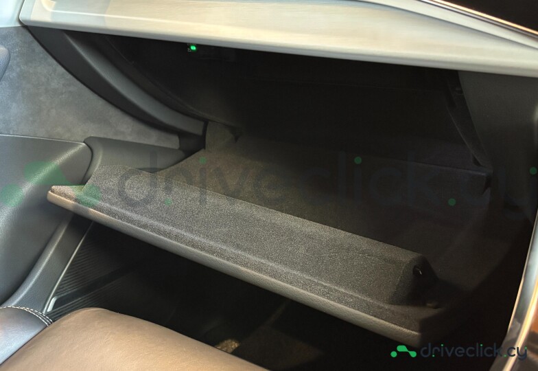Audi Q7 Grey